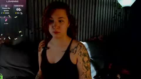 Snapshot of joan_green chatting on July 10, 1:21 am GMT2 Tue-Wed Fri-Sun 3-9AM Joan green online show from July 10, 1:21 am