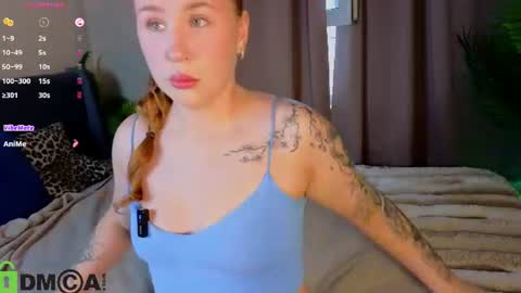 Snapshot of joan_green chatting on July 26, 1:14 am GMT2 Tue-Wed Fri-Sun 3-9AM Joan green online show from July 26, 1:14 am