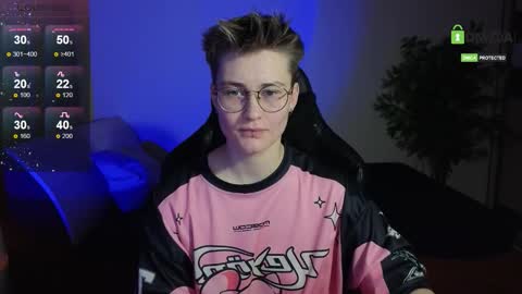 J online show from November 3, 9:27 pm