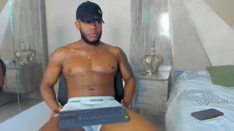 Snapshot of joan_saenz chatting on January 26, 5:13 am JOAN SAENZ online show from January 26, 5:13 am