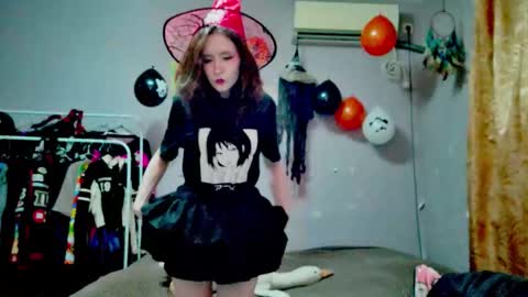 Snapshot of joanna_tompsonlove0 chatting on October 19, 12:00 am Joannatompson online show from October 19, 12:00 am
