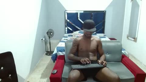 joao_leao online show from October 23, 2:22 am