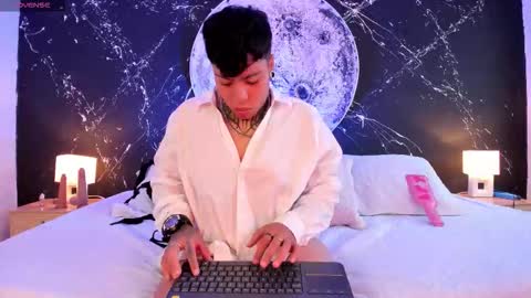 joaoandlexy online show from November 4, 12:59 pm