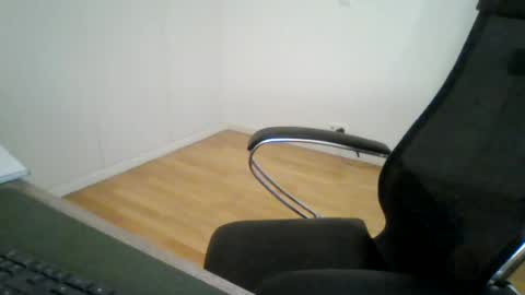 Snapshot of joaodias_18 chatting on June 17, 4:41 pm joaodias_18 online show from June 17, 4:41 pm