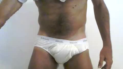 Snapshot of joaolenha chatting on February 3, 10:53 am joaolenha online show from February 3, 10:53 am