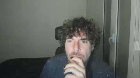 Snapshot of joaquin420_hot chatting on February 11, 5:29 pm joaquin420_hot online show from February 11, 5:29 pm