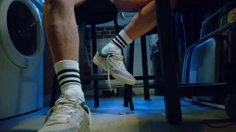 Snapshot of jobbeduval chatting on March 8, 5:11 pm GUILLAUME feet and socks online show from March 8, 5:11 pm