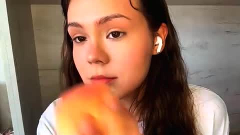 Mila online show from March 18, 8:50 am