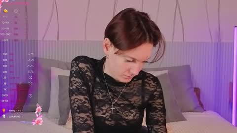 Snapshot of joe___joe chatting on October 8, 5:27 am Joe online show from October 8, 5:27 am