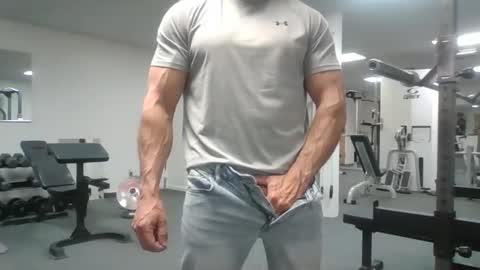 joe_smith5679 online show from May 25, 4:57 pm
