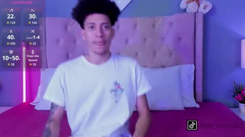 Emma  Joe online show from November 17, 8:14 pm