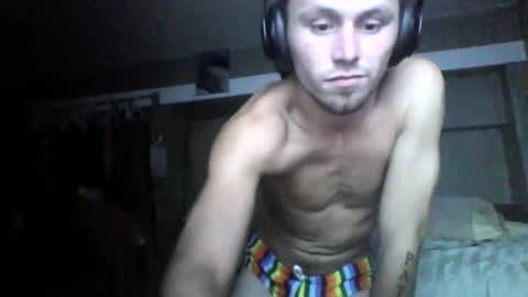 Snapshot of joebird69 chatting on December 5, 4:21 am Russian Dancer online show from December 5, 4:21 am