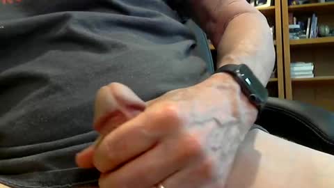 Snapshot of joebutler6970 chatting on June 4, 4:02 pm joebutler6970 online show from June 4, 4:02 pm