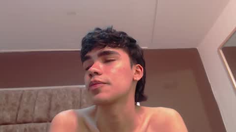 Snapshot of joecollins_ chatting on September 20, 11:17 pm joecollins_ online show from September 20, 11:17 pm