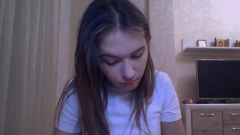 Jennifer online show from October 24, 4:58 pm