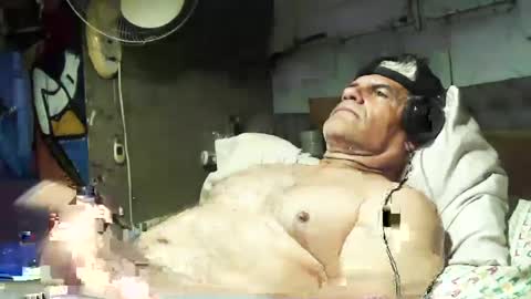 joelcojones online show from March 3, 12:16 pm