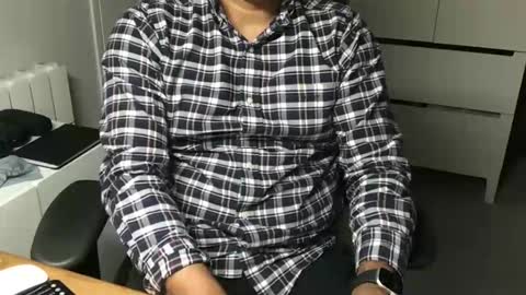 Snapshot of joeshades21 chatting on January 21, 8:43 pm joeshades21 online show from January 21, 8:43 pm