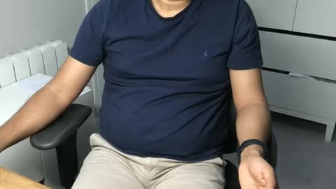 Snapshot of joeshades21 chatting on March 11, 5:46 pm joeshades21 online show from March 11, 5:46 pm