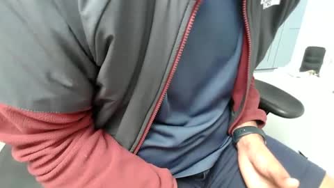 joeshades online show from April 22, 12:07 pm