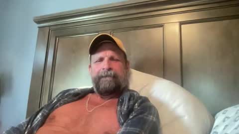 joestros online show from October 23, 8:18 pm