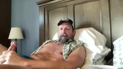 Snapshot of joestros chatting on April 18, 4:22 pm joestros online show from April 18, 4:22 pm