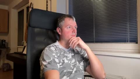 Snapshot of jogger1991 chatting on March 18, 6:00 pm Jogger1991 online show from March 18, 6:00 pm