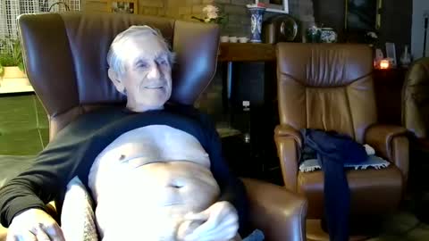 johan7 heet online show from December 16, 6:16 pm