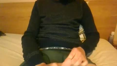 johan_2021be online show from May 7, 8:31 am