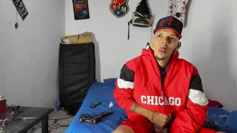 Snapshot of johan_and_antonella chatting on February 15, 3:03 am johan_and_antonella online show from February 15, 3:03 am