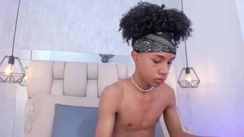 Snapshot of johan_gz_ chatting on October 7, 11:29 am Johan online show from October 7, 11:29 am