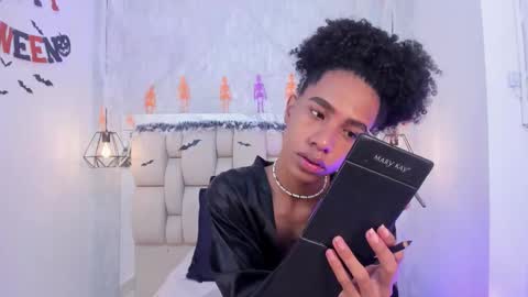 Snapshot of johan_gz_ chatting on October 10, 12:37 pm Johan online show from October 10, 12:37 pm