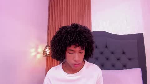 Snapshot of johan_gz_ chatting on June 20, 11:35 am Johan online show from June 20, 11:35 am