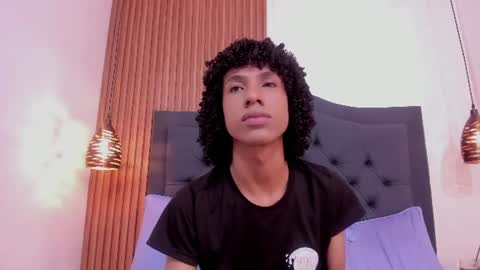 Snapshot of johan_gz_ chatting on June 23, 11:30 am Johan online show from June 23, 11:30 am