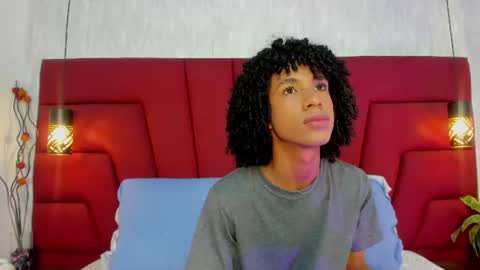 Snapshot of johan_gz_ chatting on July 18, 11:36 am Johan online show from July 18, 11:36 am