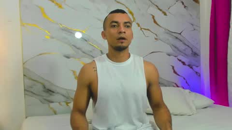 Snapshot of johan_miller1 chatting on October 7, 1:47 am johan online show from October 7, 1:47 am