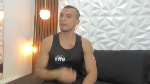 Snapshot of johan_miller1 chatting on October 8, 1:03 am johan online show from October 8, 1:03 am