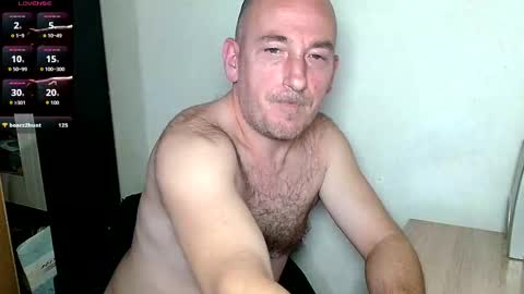 Snapshot of johanbarker chatting on November 25, 2:50 pm Johan online show from November 25, 2:50 pm