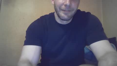 john1212124 online show from September 9, 9:47 pm