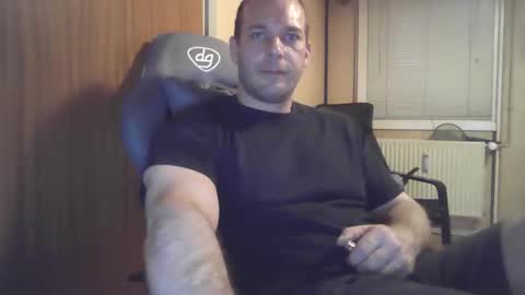 john1212124 online show from September 18, 12:12 am