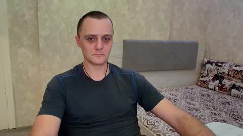 Snapshot of john_3019 chatting on February 25, 4:55 am John online show from February 25, 4:55 am