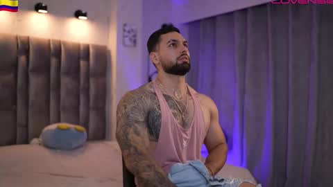 john online show from February 8, 8:34 pm