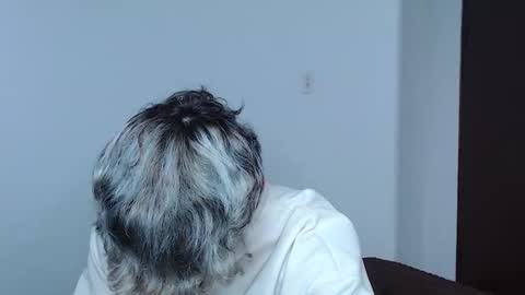 John Vichenso online show from October 17, 9:50 pm