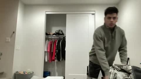 Snapshot of johnafterdark chatting on December 9, 11:58 am JAXX online show from December 9, 11:58 am