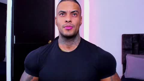 Snapshot of johnbelt_ chatting on November 19, 9:26 pm john belt online show from November 19, 9:26 pm