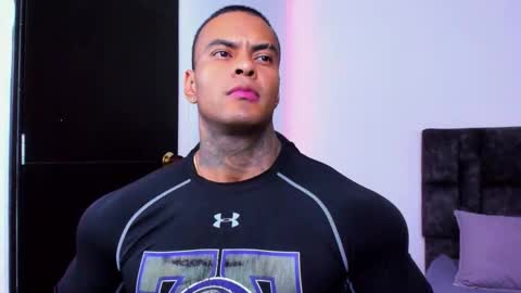 Snapshot of johnbelt_ chatting on November 26, 10:33 pm john belt online show from November 26, 10:33 pm