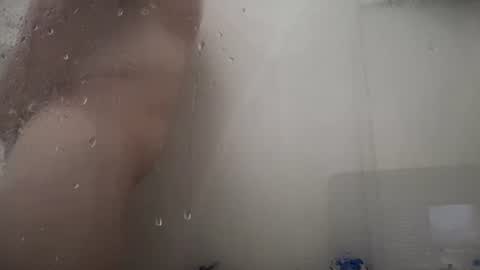 Snapshot of johndeepinn chatting on July 16, 9:32 pm johndeepinn online show from July 16, 9:32 pm