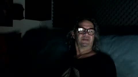Snapshot of johndoes807113 chatting on June 17, 6:16 am johndoe online show from June 17, 6:16 am