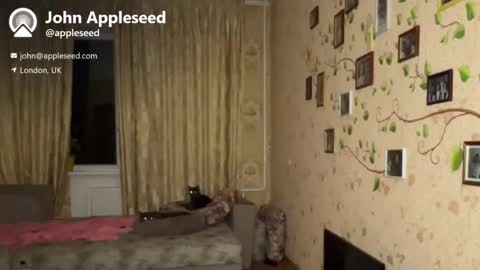 Snapshot of johndou1 chatting on May 19, 12:38 am John Dou online show from May 19, 12:38 am