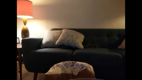 Johnee online show from September 14, 8:35 am