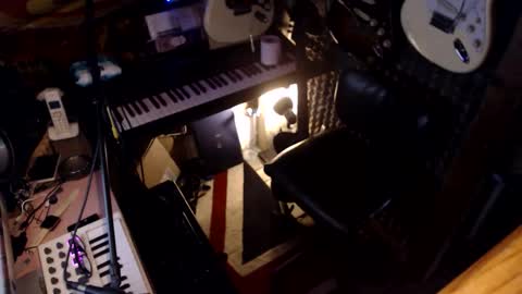 Snapshot of johnfeelgood004 chatting on September 19, 7:32 am johnfeelgood004 online show from September 19, 7:32 am